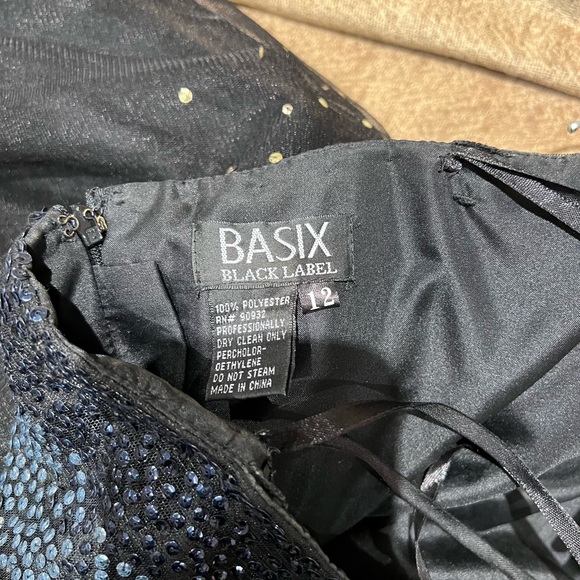 Beautiful Black Prom Dress with Sequins - Picture 5 of 5